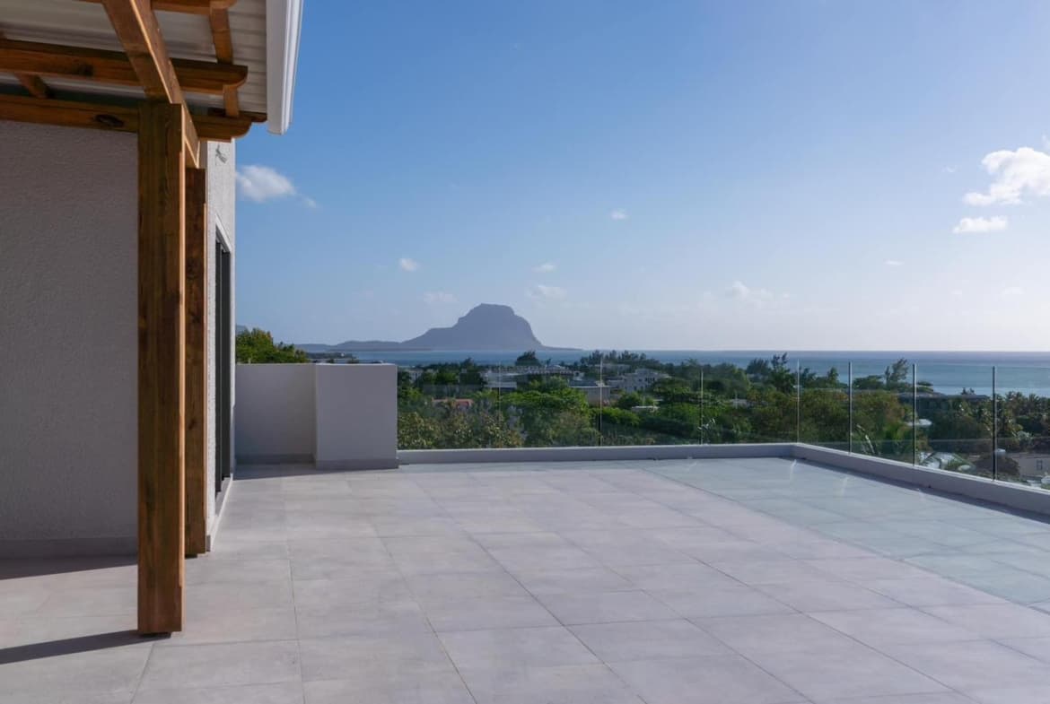 Penthouse – 3 Bedrooms – 248 m² - 5